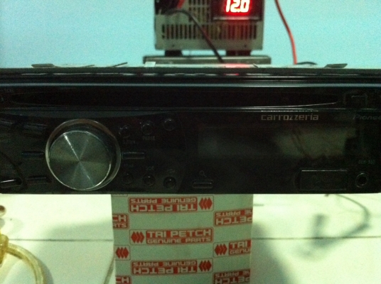 Pioneer DEH-550 CD MP3 USB IPOD มือ2 ญี่ปุ่น Pioneer DEH-550 CD MP3 USB IPOD มือ2 ญี่ปุ่น