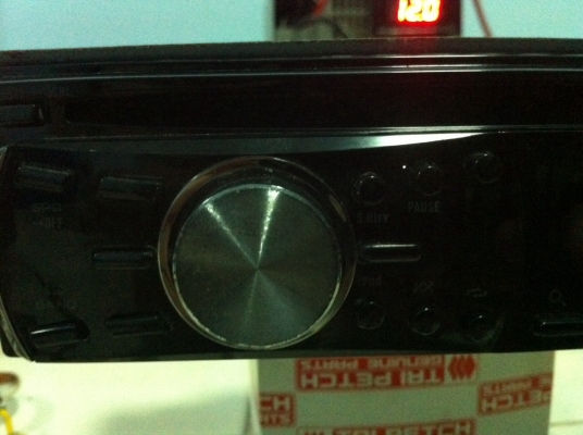 Pioneer DEH-550 CD MP3 USB IPOD มือ2 ญี่ปุ่น Pioneer DEH-550 CD MP3 USB IPOD มือ2 ญี่ปุ่น