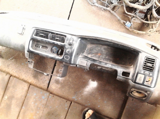 คอนโซน mitsubishi strada