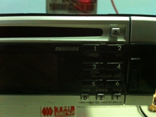 Clarion DB565USB CD MP3 FM USB 2ปรีเอ้า 1AUX มือ2 ญี่ปุ่น Clarion DB565USB CD MP3 FM USB 2ปรีเอ้า 1AUX มือ2 ญี่ปุ่น