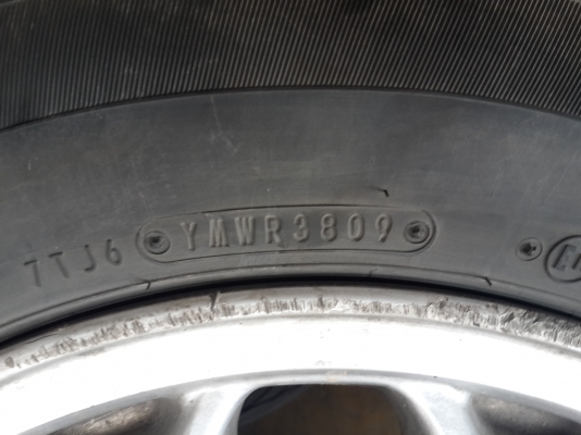 ขอขายล้อแม็กพร้อมยาง