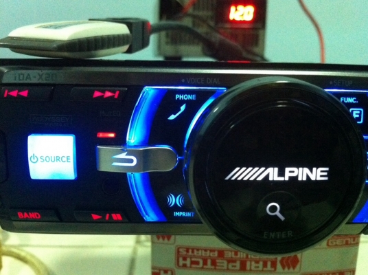 Alpine iDA-X200 USB FM IPOD  BlueTooth 3ปรีเอ้า สภาพสวย มือ2 ญี่ปุ่น