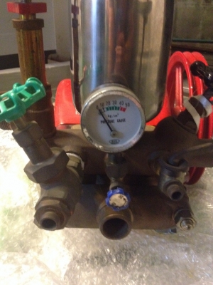 ปั้มสามสูบ 1 นิ้ว