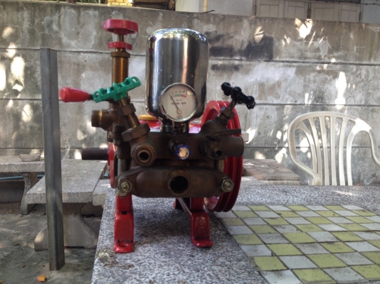 ปั้มสามสูบ 1 นิ้ว