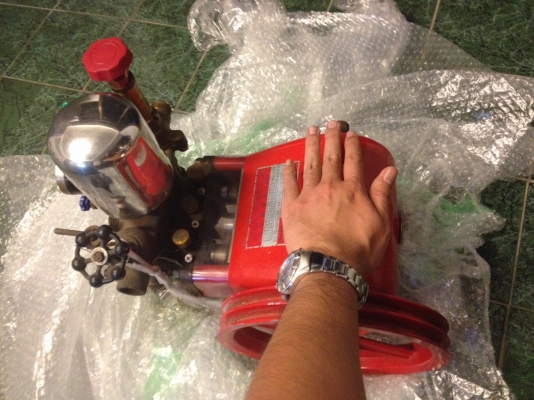 ปั้มสามสูบ 1 นิ้ว