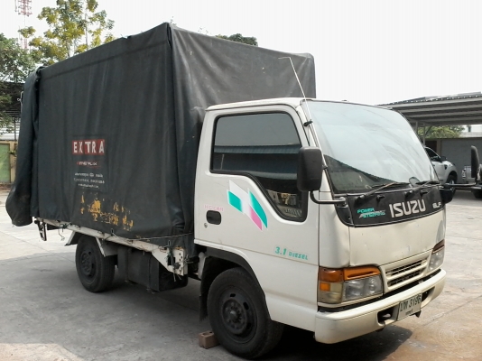 ขาย 4 ล้อ ราคา 297000 สภาพสวยisuzu NKR69E 100แรง ประกันภัยชั้น1ไม่ติดเวลาแอร์เครื่องเสียงครบ