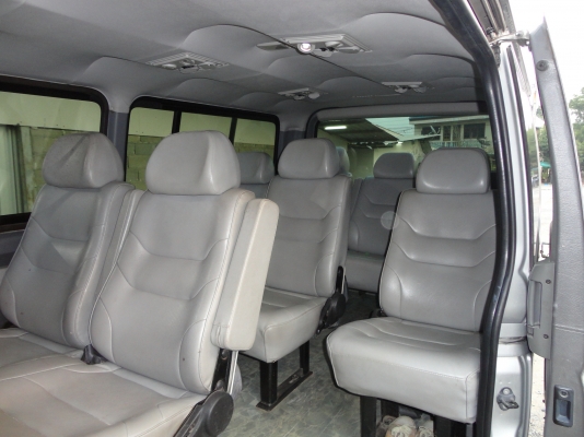 ขายรถตู้ปี 2005หลังคา เตี้ย แบาะครบ ราคา 350000 บาท ขายรถตู้ปี 2005หลังคา เตี้ย แบาะครบ ราคา 350000 บาท