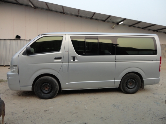 ขายรถตู้ปี 2005หลังคา เตี้ย แบาะครบ ราคา 350000 บาท ขายรถตู้ปี 2005หลังคา เตี้ย แบาะครบ ราคา 350000 บาท