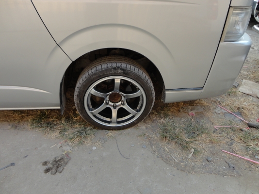 ขายรถตู้ปี 2005หลังคา เตี้ย แบาะครบ ราคา 350000 บาท ขายรถตู้ปี 2005หลังคา เตี้ย แบาะครบ ราคา 350000 บาท