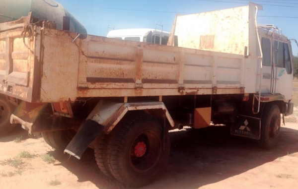 **6ล้อFUSO165ดั้มดิน เปิด680,000 บ.ต่อรอง** ขาย MITSU FUSO-165 6ล้อใหญ่ดั้มดินMITSUBISHI FUSO FK455F 6D14-165HP รถห้างแท้ เครื่องเดิม เกียร์เดิม เครื่อง6D14-165แรง แรงดี แน่น เกียร์เดิม7เกียร์ถอย เข้าง่ายไม่หลุด ช่วงล่างใหญ่ คัสซีใหญ่ สวยๆ ไม่ปะไม่ดาม ไม่