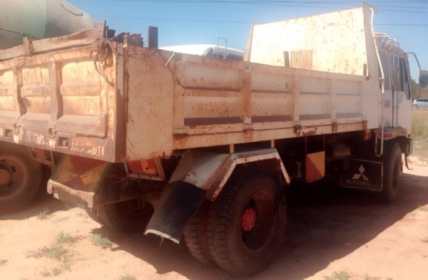 **6ล้อFUSO165ดั้มดิน เปิด680,000 บ.ต่อรอง** ขาย MITSU FUSO-165 6ล้อใหญ่ดั้มดินMITSUBISHI FUSO FK455F 6D14-165HP รถห้างแท้ เครื่องเดิม เกียร์เดิม เครื่อง6D14-165แรง แรงดี แน่น เกียร์เดิม7เกียร์ถอย เข้าง่ายไม่หลุด ช่วงล่างใหญ่ คัสซีใหญ่ สวยๆ ไม่ปะไม่ดาม ไม่