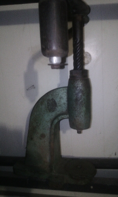 ขาย แท่นไฮโดลิกแบบคานเหวี่ยง japen