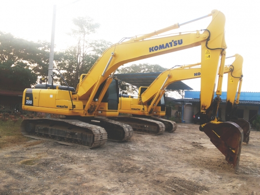 ขายKOMATSU  PC200-8