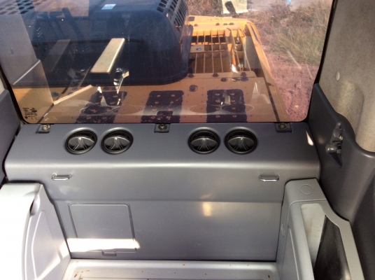 ขายKOMATSU  PC200-8