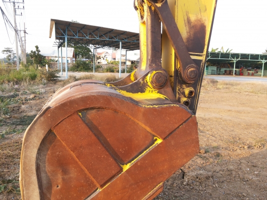 ขายKOMATSU  PC200-8