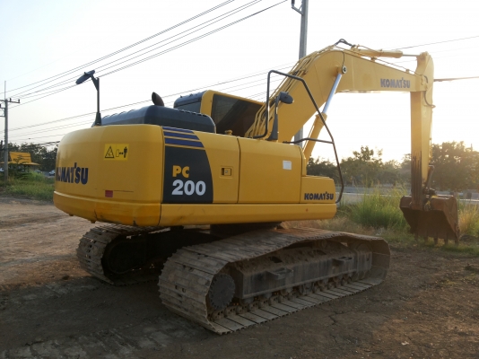 ขายKOMATSU  PC200-8