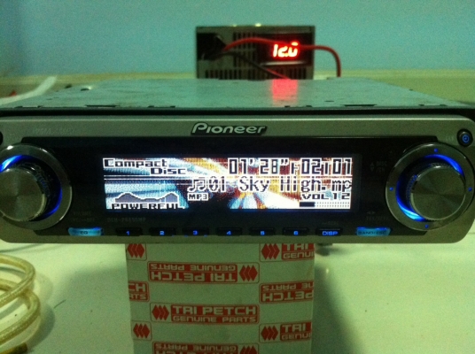 Pioneer DEH-P8650MP CD MP3 FMคลื่นไทย สไลค์ไฟฟ้า จอกราฟฟิก ปรีเอ้า 3 ชุดมือ2 ญี่ปุ่น