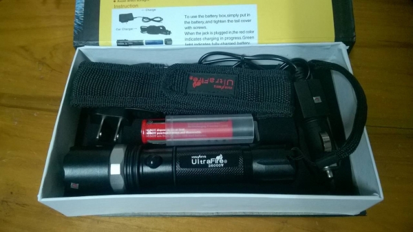 ขายไฟฉาย ULTRAFIRE 26000W