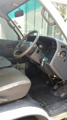 รถตู้ ไฮเอท หัวจรวด ปี02 เบนซินพร้อม NGV