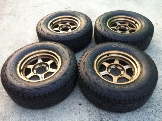 ยาง Cooper Discoverer AT3 พร้อมแม็ก TE37x 16x8 ET-0 สวยยกชุด ยาง Cooper Discoverer AT3 พร้อมแม็ก TE37x 16x8 ET-0 สวยยกชุด