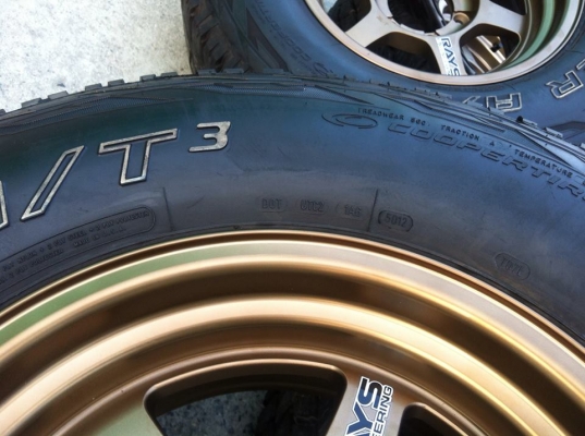 ยาง Cooper Discoverer AT3 พร้อมแม็ก TE37x 16x8 ET-0 สวยยกชุด ยาง Cooper Discoverer AT3 พร้อมแม็ก TE37x 16x8 ET-0 สวยยกชุด