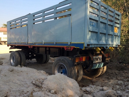 ขายลูกพ่วงดั้ม2คานหน้าพระลาน