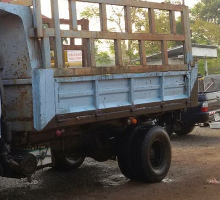 หกล้อ อีซูซุ NPR120รถห้างแท้ แอร๋ สภาพดีอุปกรณ์ครบ ทะเบียนพร้อมโอน