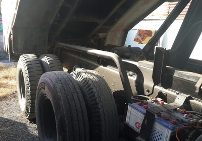 ขาย F18 สองเพลาดั้มพ์ติดเครน 4.5 t 3 ปลอก โทร 088-4501277 ขาย F18 สองเพลาดั้มพ์ติดเครน 4.5 t 3 ปลอก โทร 088-4501277