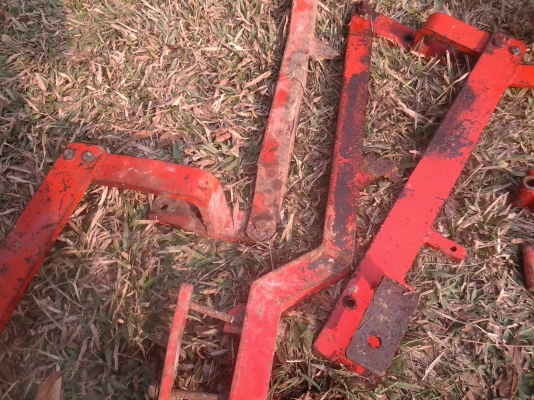 ขายตามสภาพดันหน้าติดกับรถไถ24แรงคูโบต้าสภาพสวย