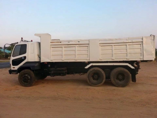 ขายดั้มMITSUBISHI FN527M-TF เครื่อง6D16 เทอร์โบ 220แรง พ.เพาเวอร์ เบรกทิฟฟี่ ภายในสวย แอร์เย็น เครื่องดี คัชซีสวย มีระบบลำโพงลากลูก สภาพพร้อมใช้งาน เอกสารพร้อมโอน จัดไฟแนนซ์ได้6แสน เงื่อนไขง่ายๆวันเดียวรับรถ สนใจโทร 090-8588220คุณนะ ID:narong498 หรือ www.