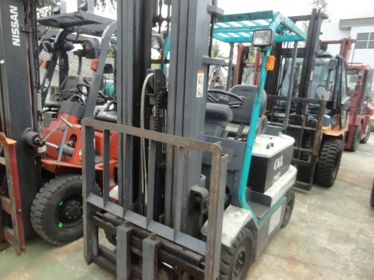 ขายรถโฟล์คลิฟท์ไฟฟ้านั่งขับ shinko  ขนาด 2.5 ตัน อุปกรณ์ครบพร้อมตู้ชาร์จ