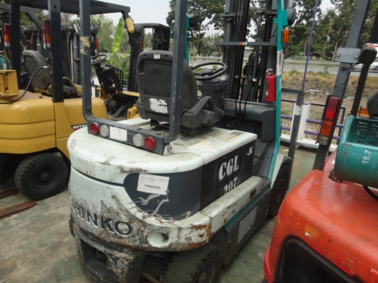 ขายรถโฟล์คลิฟท์ไฟฟ้านั่งขับ shinko  ขนาด 2.5 ตัน อุปกรณ์ครบพร้อมตู้ชาร์จ