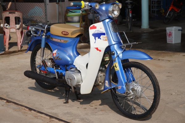 RYUKA 110 CC สตาทร์มือ รถปี 55 เอกสารทะเบียนพร้อมโอน ภาษี ขาด 1 ปี เครื่องดีมาก พร้อมใช้สตาทร์มือใช้ได้ ขับนิ่ม ท่อเสียงดังแน่น