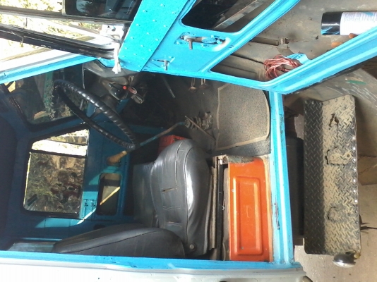 ขายด่วนรถดั้มหกล้อหัวยาว เครื่อง Eh7oo เกียร์ HO เฟืองท้าย 200 คัสซีสวย