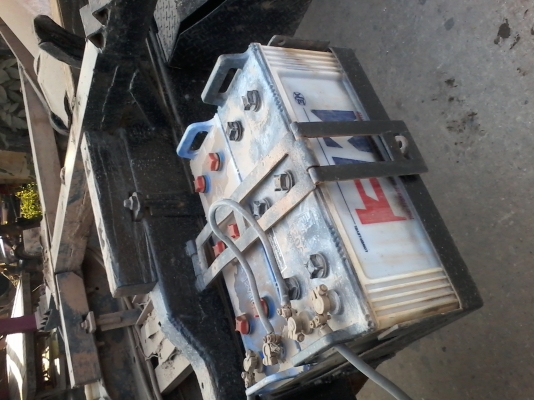 ขายด่วนรถดั้มหกล้อหัวยาว เครื่อง Eh7oo เกียร์ HO เฟืองท้าย 200 คัสซีสวย