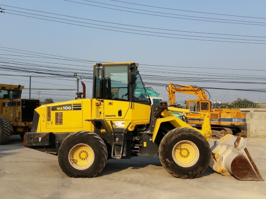 พึ่งมาถึงจากญี่ปุ่น !! รถตักล้อยาง WA100-5 ยี่ห้อ KOMATSU นำเข้าจากญี่ปุ่นแท้ 100\% สภาพสวย ไม่เคยใช้งานในไทย