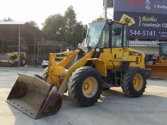 พึ่งมาถึงจากญี่ปุ่น !! รถตักล้อยาง WA100-5 ยี่ห้อ KOMATSU นำเข้าจากญี่ปุ่นแท้ 100\% สภาพสวย ไม่เคยใช้งานในไทย