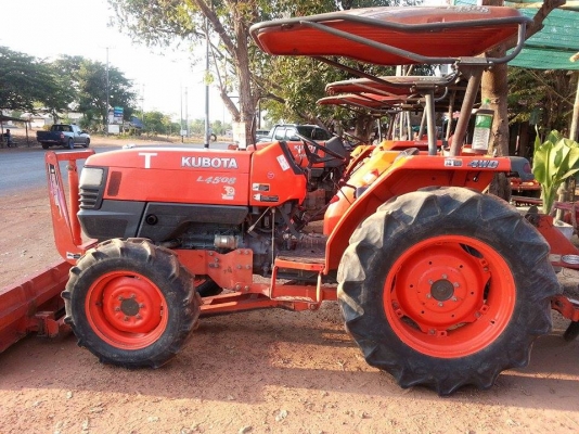 เพชรรุ่งเรืองจัดให้ครับ L4508DT รถไร่เดิมๆสวยๆสดๆ 1900ชม.เอกสารพร้อมโอน หาอยู่ไม่ผิดหวังครับ