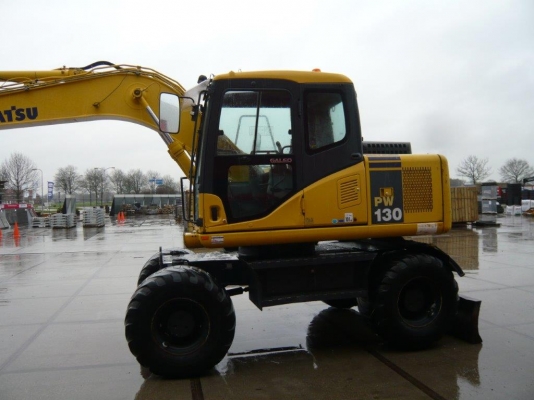 PW130-7K-K40083-YR2005-11856 Hr นำเข้าจากยุโรป สวย ๆ ครับ