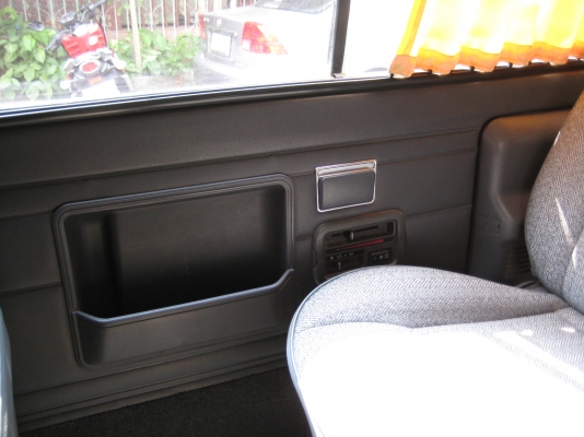 ขายรถตู้ super custom ตัวนอก เครื่อง 1kz te ดีเซลแท้ เดิม ๆบาง ๆ ทะเบียนมงคล 8448 ขายรถตู้ super custom ตัวนอก เครื่อง 1kz te ดีเซลแท้ เดิม ๆบาง ๆ ทะเบียนมงคล 8448