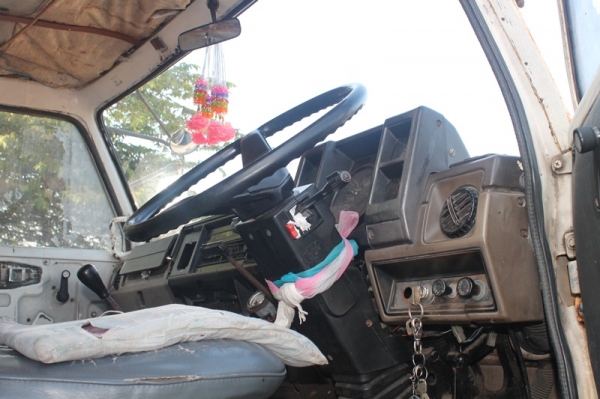 ขอขายสิบล้อมือ1ออกจ.น่านแท้ๆสภาพพร้อมใช้งานคับภาษีเต็ม58เครื่องดีมากคับรถขับขี่ดีเลยคับ