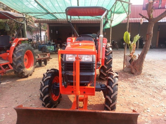 เพชรรุ่งเรืองจัดให้ครับ L4508DI รถสวยๆ 2700ชม.เอกสารพร้อมโอน