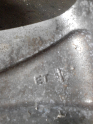 แม๊กขอบ 18 ขนาด 5 รู 114   ชุด 4 ล้อ Tel.081-427-3941