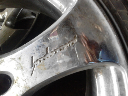 แม๊กขอบ 18 ขนาด 5 รู 114   ชุด 4 ล้อ Tel.081-427-3941