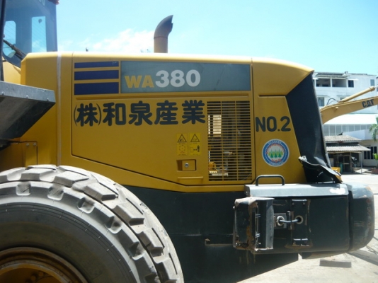 รถตักล้อยาง Komatsu WA380-5 รถเก่านอก นำเข้าจากญีปุ่่น พร้อมใช้งาน รถตักล้อยาง Komatsu WA380-5 รถเก่านอก นำเข้าจากญีปุ่่น พร้อมใช้งาน