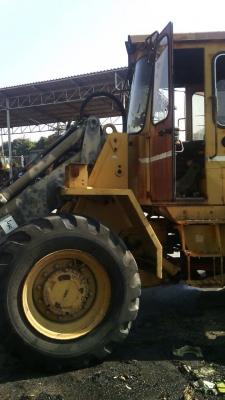 ขายรถตักรถประมูลหลวง