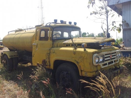 6ลัอบรรทุกน้ำหนัาnissan. Ud. เครื่อง.isuzu. 120 แรง ถังประมาณ 7000 ล.รถพร้อมใช้ 6ลัอบรรทุกน้ำหนัาnissan. Ud. เครื่อง.isuzu. 120 แรง ถังประมาณ 7000 ล.รถพร้อมใช้