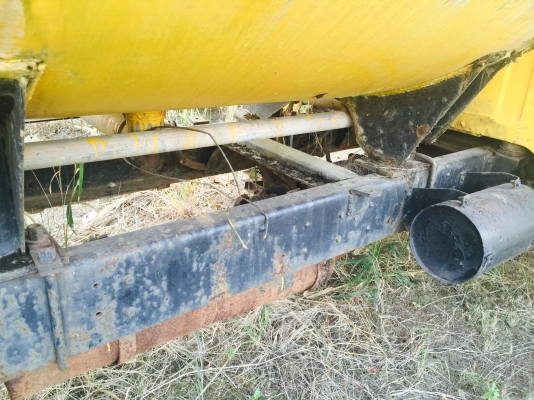 6ลัอบรรทุกน้ำหนัาnissan. Ud. เครื่อง.isuzu. 120 แรง ถังประมาณ 7000 ล.รถพร้อมใช้ 6ลัอบรรทุกน้ำหนัาnissan. Ud. เครื่อง.isuzu. 120 แรง ถังประมาณ 7000 ล.รถพร้อมใช้