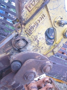 ขาย- อุปกรณ์ อะไหล่ ตัวหนีบไม้ คีบไม้ HS 500N สำหรับ รถขุด แบคโฮ PC 200 มือสองเก่าญี่ปุ่น ราคาพิเศษ ครับ