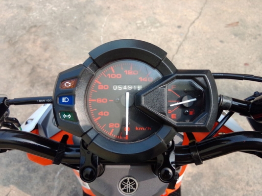 ขาย Yamaha TTX สีขาว-ส้ม หัวฉีดประหยัดน้ำมัน รถปลายปี55 สวยๆครับ